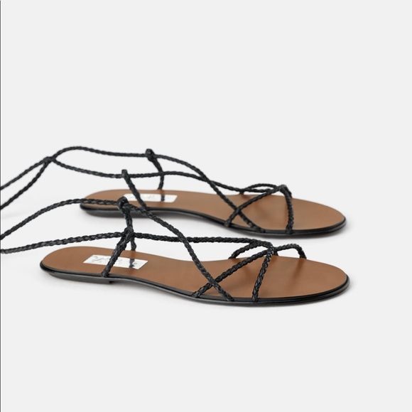 NWT’s Braided Zara Black Leather Strap Sandals 7.5 - Picture 4 of 6